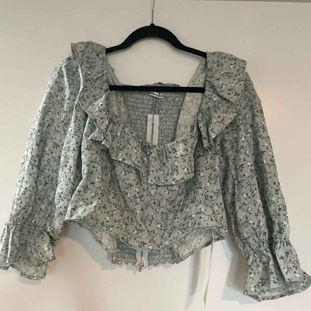 Reformation Edgewater Puff Sleeve Crop Blouse- agave